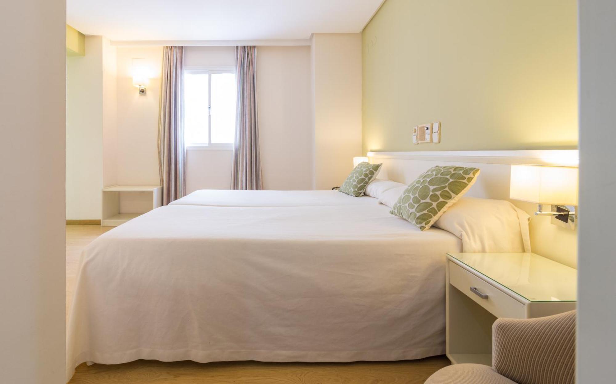 Hotel Plateria Écija Dış mekan fotoğraf